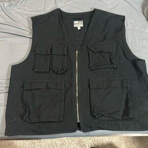 ASOS Vest 6xl UK , but it’s a 3xl USA